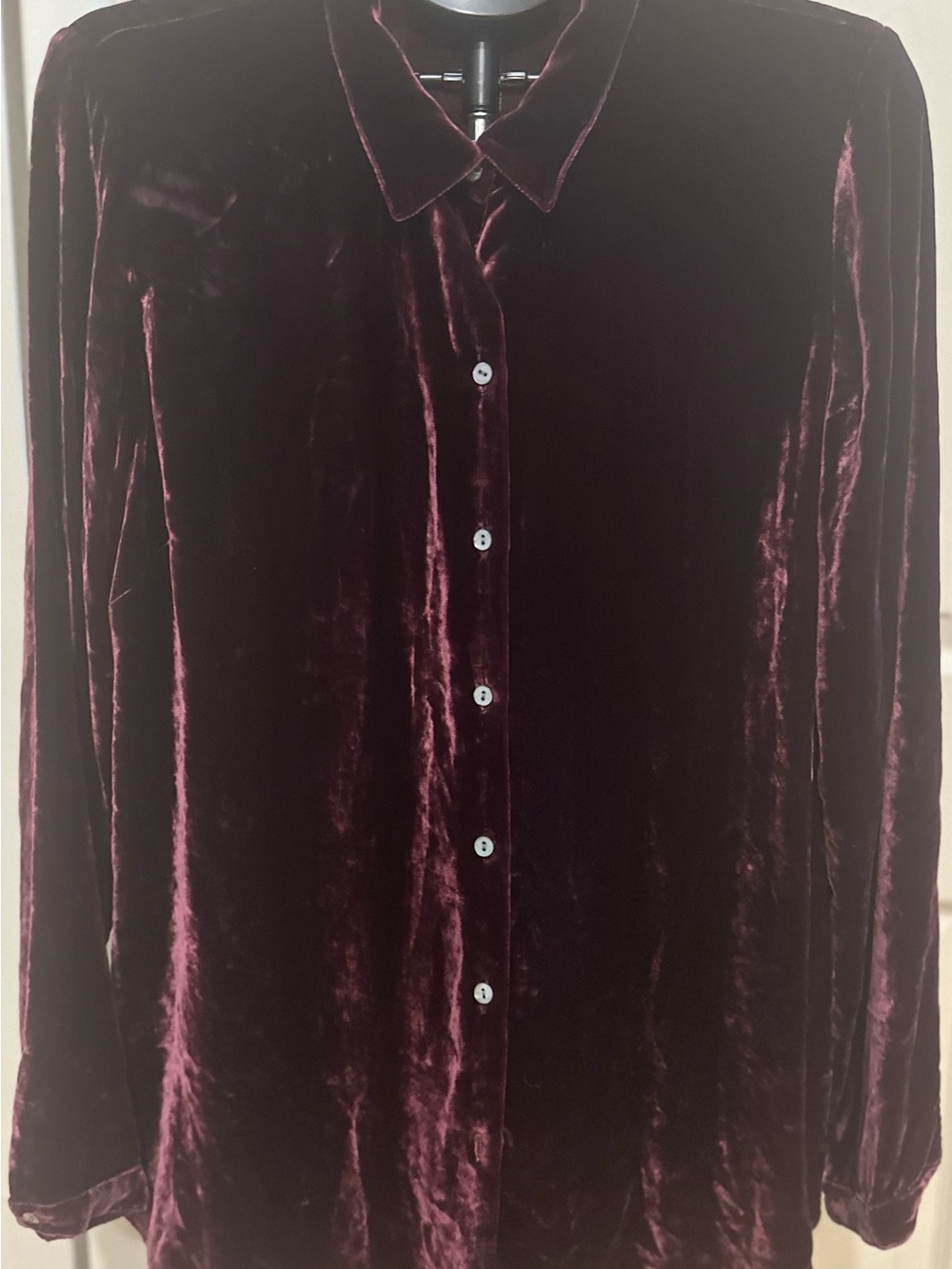 J. Jill Women’s Velvet Button-Down Shirt in Deep Wine